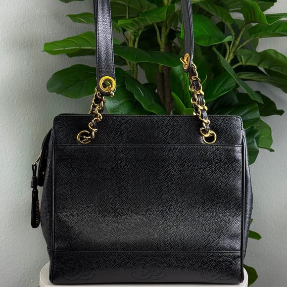 💎✨ Authentic CHANEL Triple COCO Chain Shoulder Bag - Picture 3 of 9